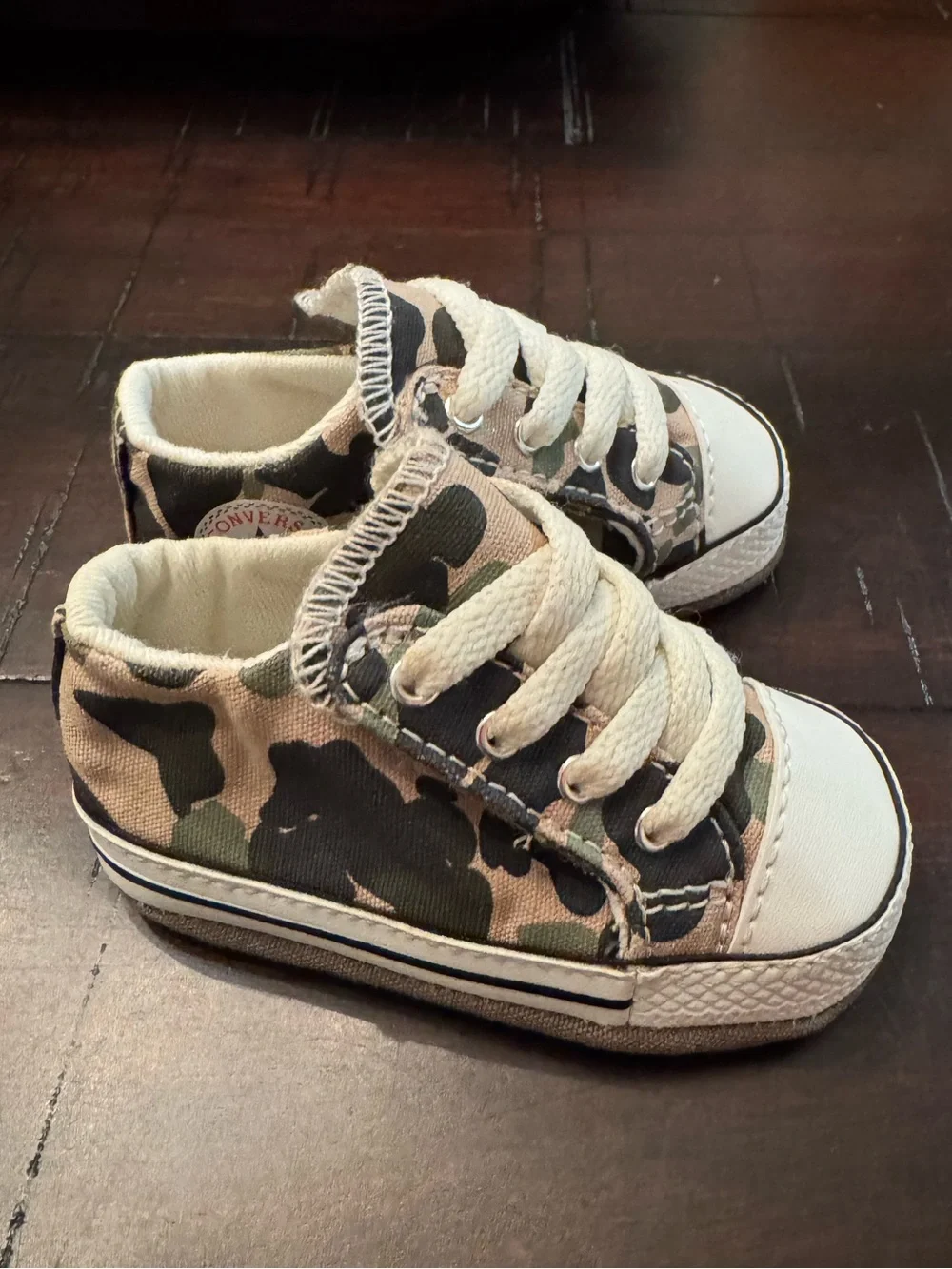 Converse Camouflage Canvas Infant Sneakers size 2C